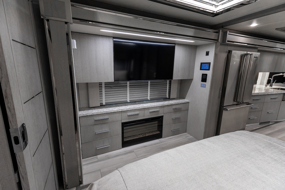 2022 Newmar King Aire For Sale